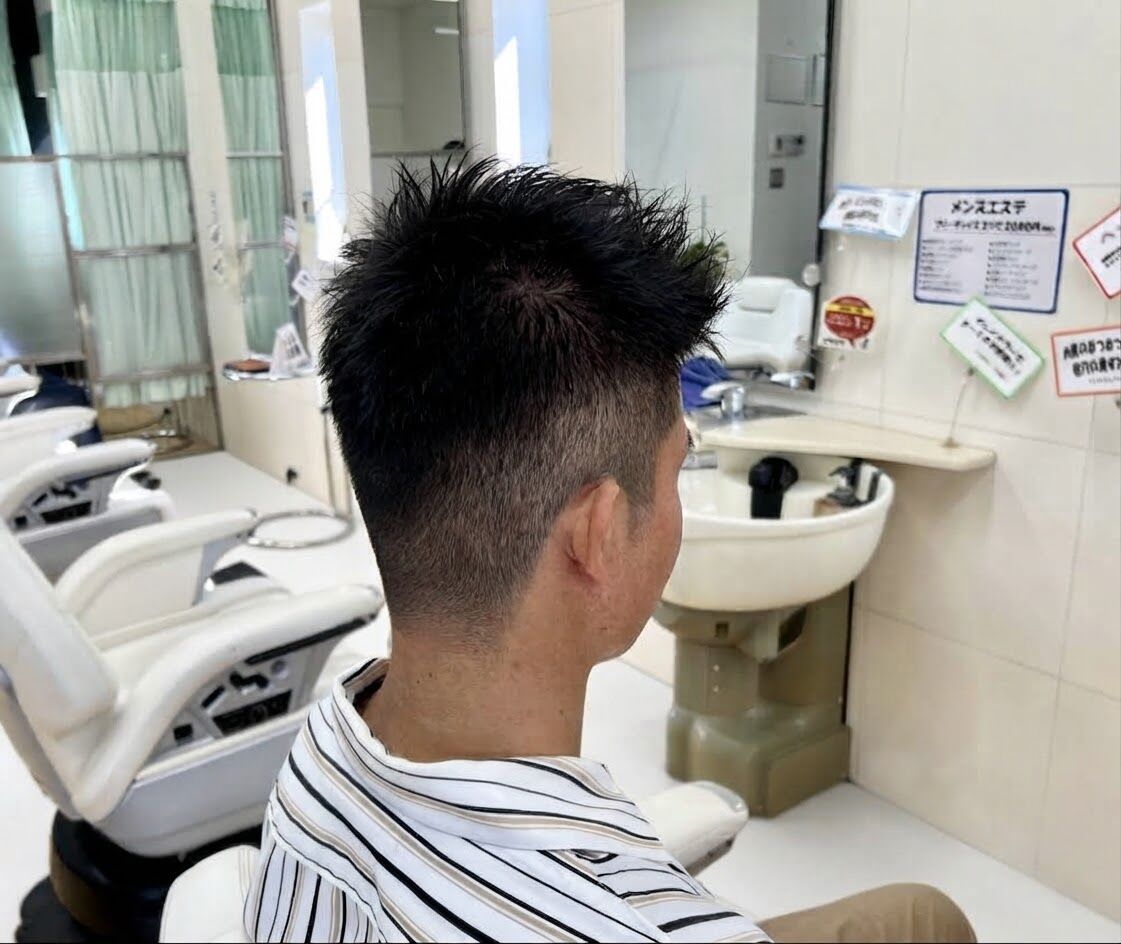 君津市・木更津市で多くのお客様に愛されているバーバーエンゼルヘアサロンでは、こだわりのメンズショートスタイルをご提案しています。